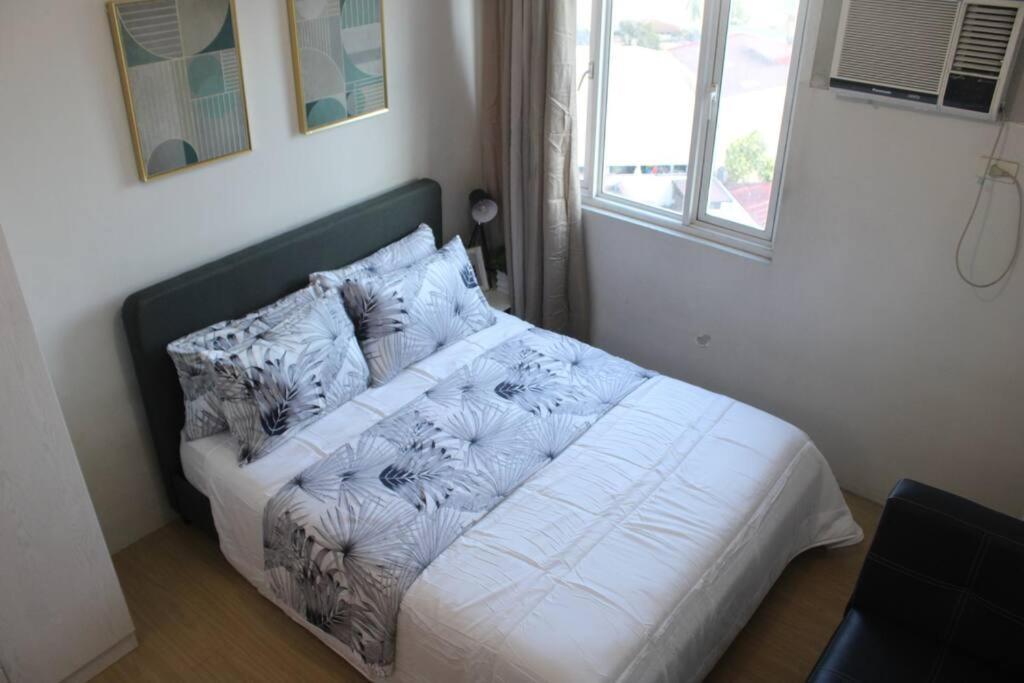 Huge A2J Executive Luxury 1Br Suite Near Abs Cbn, Gma Manila Exterior photo